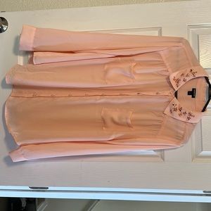 Torrid size 2 sheer pink‎ blouse